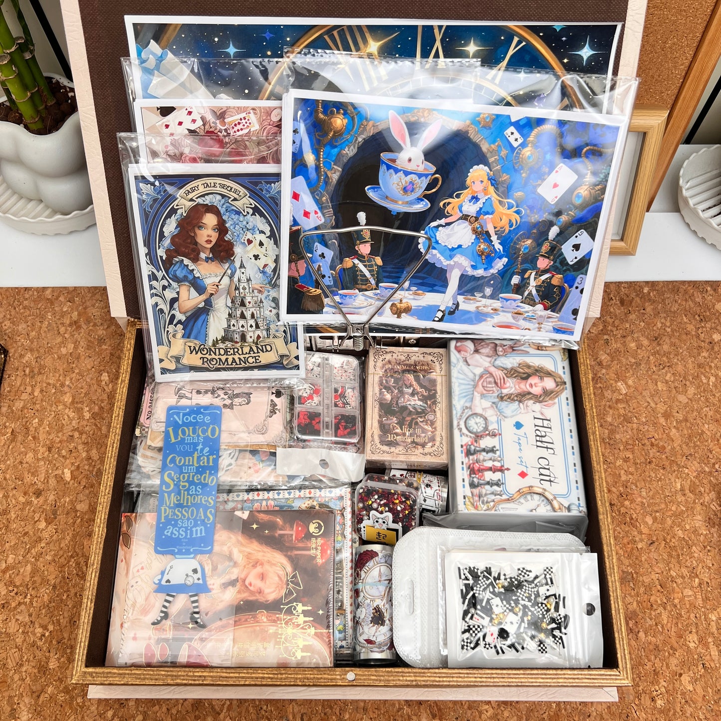 012--Alice Bundle Wooden Box A4 Size