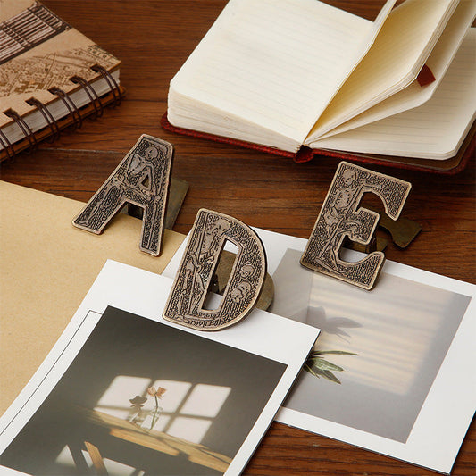 Letter  clip
